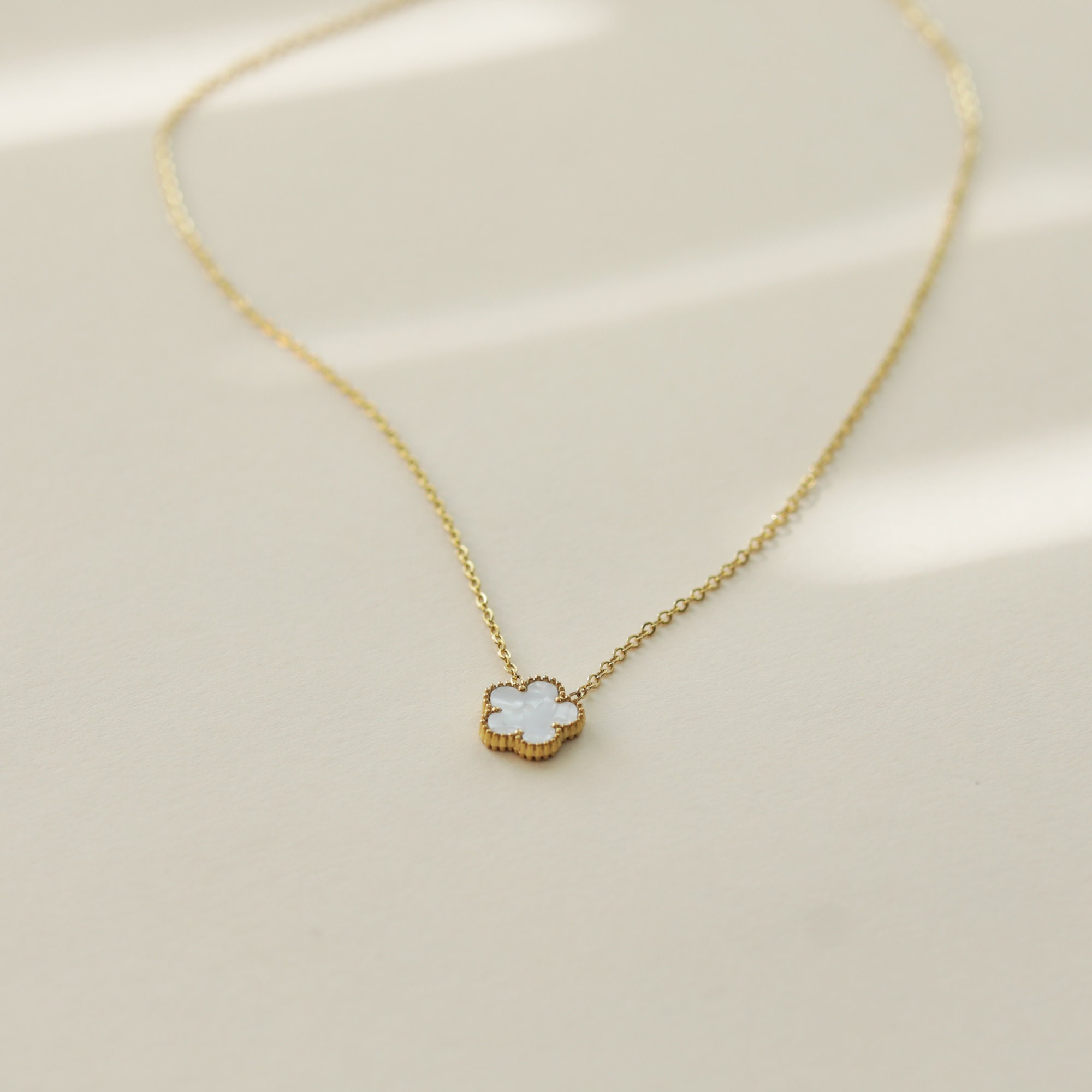 gold van cleef necklace