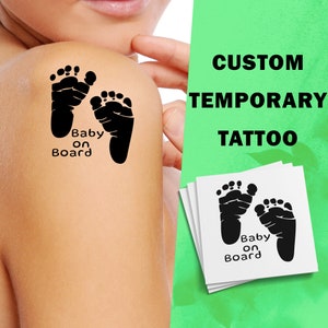 Tatuaje temporal personalizado con texto de pies de bebé recién nacido - Bebé a bordo - Baby shower - Regalo para mamá y papá - Tatuaje personalizado - Tatuaje de amor familiar