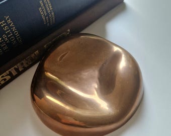 Vintage Copper Ashtray, Mid-Century Modern Curved Design