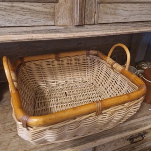 Bamboo Basket, Vintage Basket,  Harvest Basket, Vintage wicker harvest basket