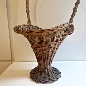 French Gathering Country Basket, Vintage wedding Basket,  Rustic Harvest Basket, Vintage wicker Flower basket, Antique basket, Holiday