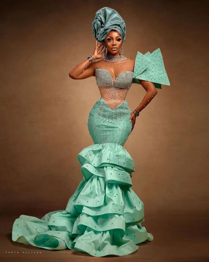 Red Luxury Wedding Dress, Birthday Dress, African clothing, African fashion, Hand beaded , Wedding Guest, Owanbe,Engagement Dress,Photoshoot Red Luxury Wedding Dress, Birthday Dress, African clothing, African fashion, Hand beaded , Wedding Guest, Owanbe,Engagement Dress,Photoshoot
