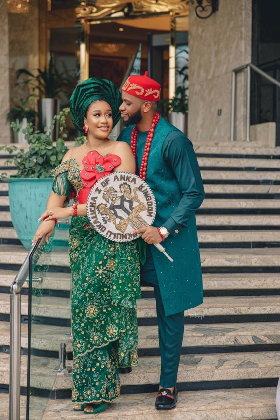 Couple Traditional Wedding Outfits, George Wedding dress,African Clothing, African Fashion, Couples wear,Owanbe,engagement dress,Photoshoot