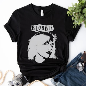 Blondie Debbie Harry Vintage Vibes Tshirt. Classic Debbie Harry Tee in Black Color. Unisex Fit for All Rock &#39;n&#39; Roll Fans.