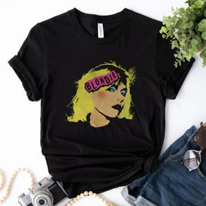 Blondie Debbie Harry Vintage Vibes Tshirt. Classic Debbie Harry Tee in Black Color. Unisex Fit for All Rock &#39;n&#39; Roll Fans.
