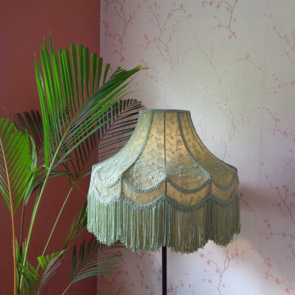 lampshade/green lampshade/table lamp/designer lamp/scallop shade/victorian lamp/retro lampshade/floor shade/handmade lamp/ceiling lampshade/