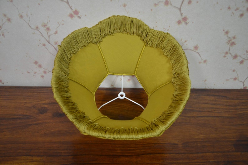 Gold Lace Lampshade with Rayon Fringe - Thumbnail 4