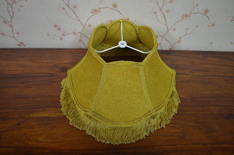 Gold Lace Lampshade with Rayon Fringe - Thumbnail 3