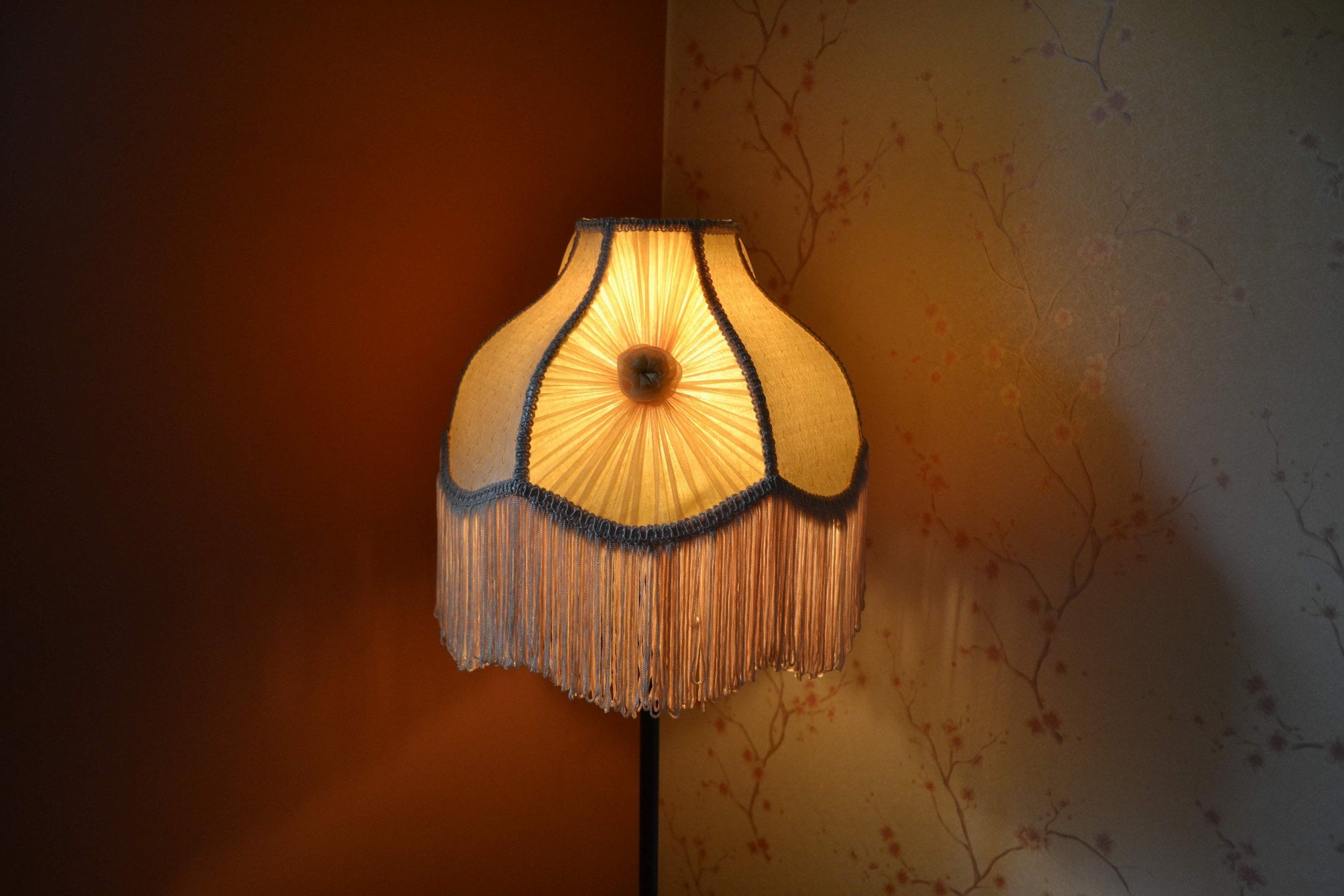 ONLI Lampenschirme Set – 6 Stück, Elfenbein Plissiert Mit Goldener Bordüre, Für Tisch- & Stehlampen