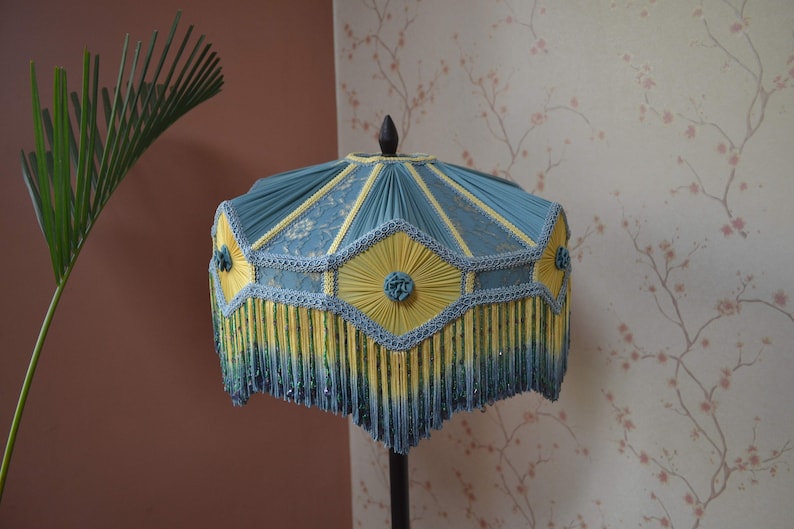 Hand-Stitched Victorian Lampshade - Thumbnail 4