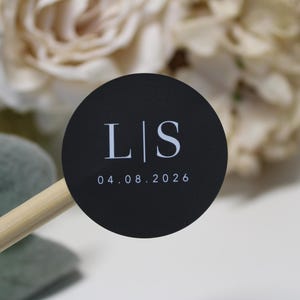 Etiquetas personalizadas con iniciales y fecha / Pegatinas personalizadas para recuerdos de boda / Pegatinas blancas, transparentes, marrón kraft, crema y negras