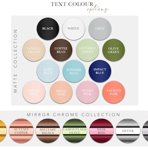 Op de afbeelding: Een grafiek die tekstkleuropties voor een product toont. De opties zijn onderverdeeld in twee categorie&euml;n: Matte Collectie en Spiegelchroom Collectie. De Matte Collectie omvat kleuren zoals zwart, wit, grijs, vanillecr&egrave;me, koffieboon, leefbaar groen, olijfgroen, babyblauw, poederblauw, impactblauw, pastelroze, schelp roze, donker roze en zalmroze. De Spiegelchroom Collectie omvat kleuren zoals licht goud, herfstkoper, militair bruin, camouflage olijf, wijnrood, zilver en ruimtegrijs.