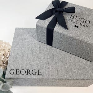 Gepersonaliseerde geschenkdoos | Op maat gemaakte luxe linnen geschenkdoos | Tekst binnenin | Middelgroot en groot | Natuurlijk beige of grijszwart linnen