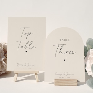Minimalistische Hochzeit Tischnummern | Personalisiert