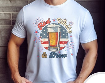 Camiseta roja, blanca y con cerveza, divertida camiseta patriótica del 4 de julio, barbacoa al aire libre, Día de la Independencia, cerveza, camiseta unisex de manga corta
