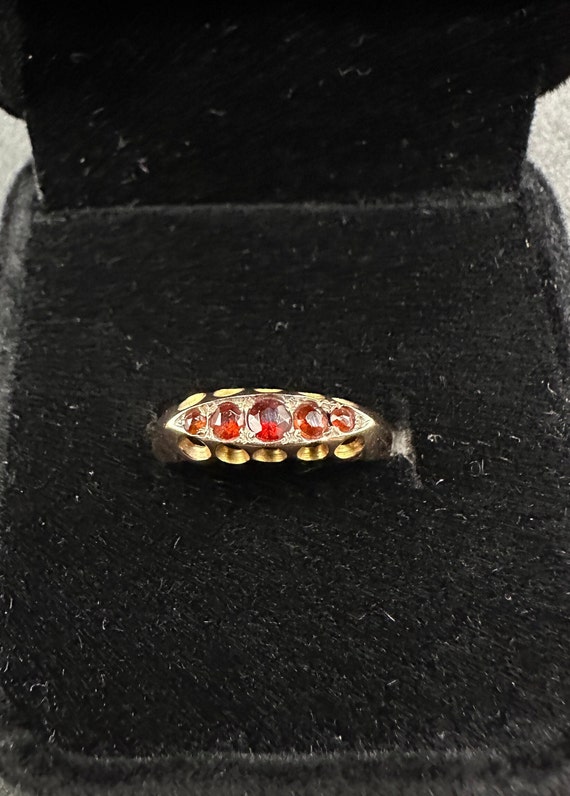 9ct Gold 1915 Garnet Five stone Brilliant cut.