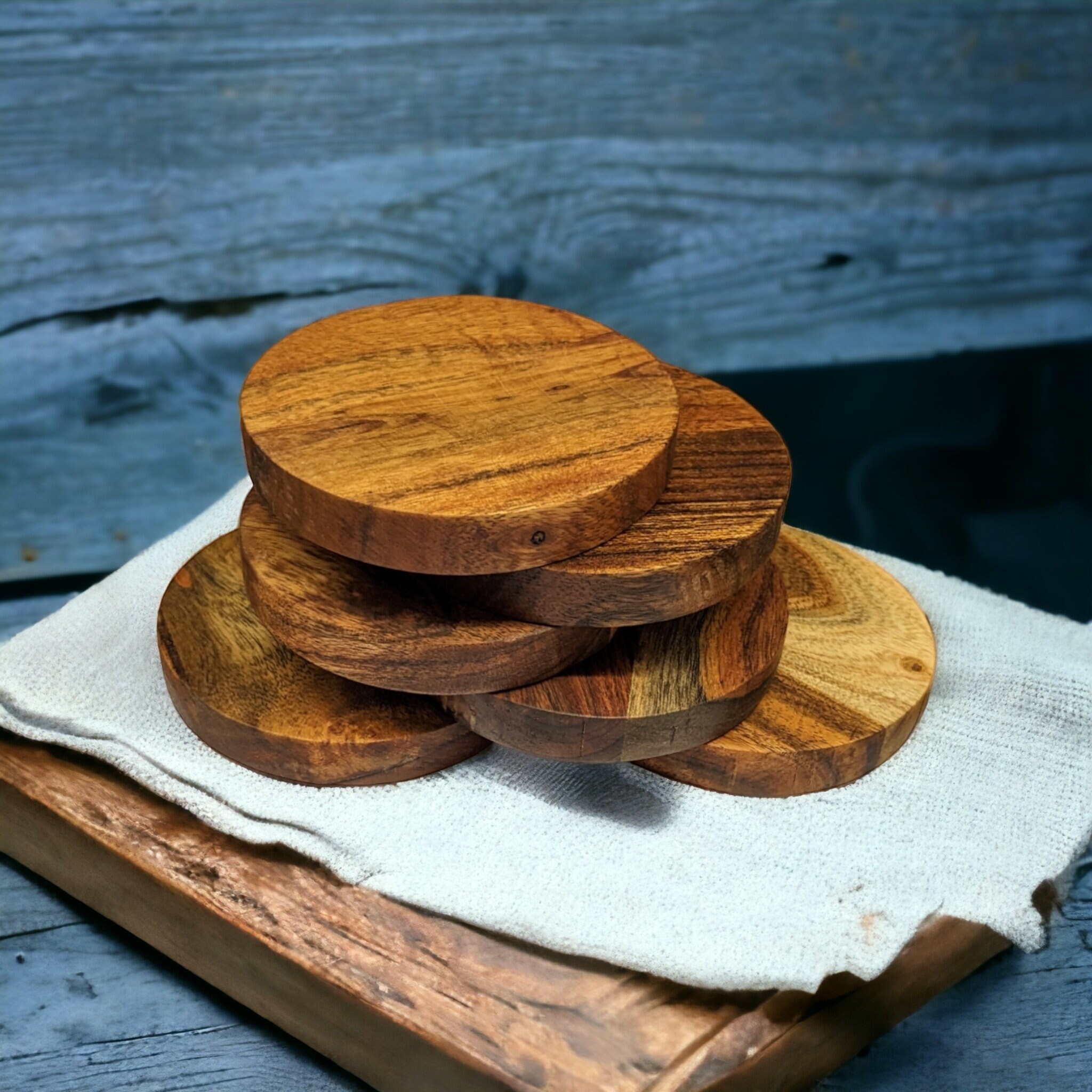 10x round wooden discs / branch discs DIY olive wood approx. Ø 3 cm