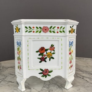 Vintage Hand-Painted Porcelain Cachepot