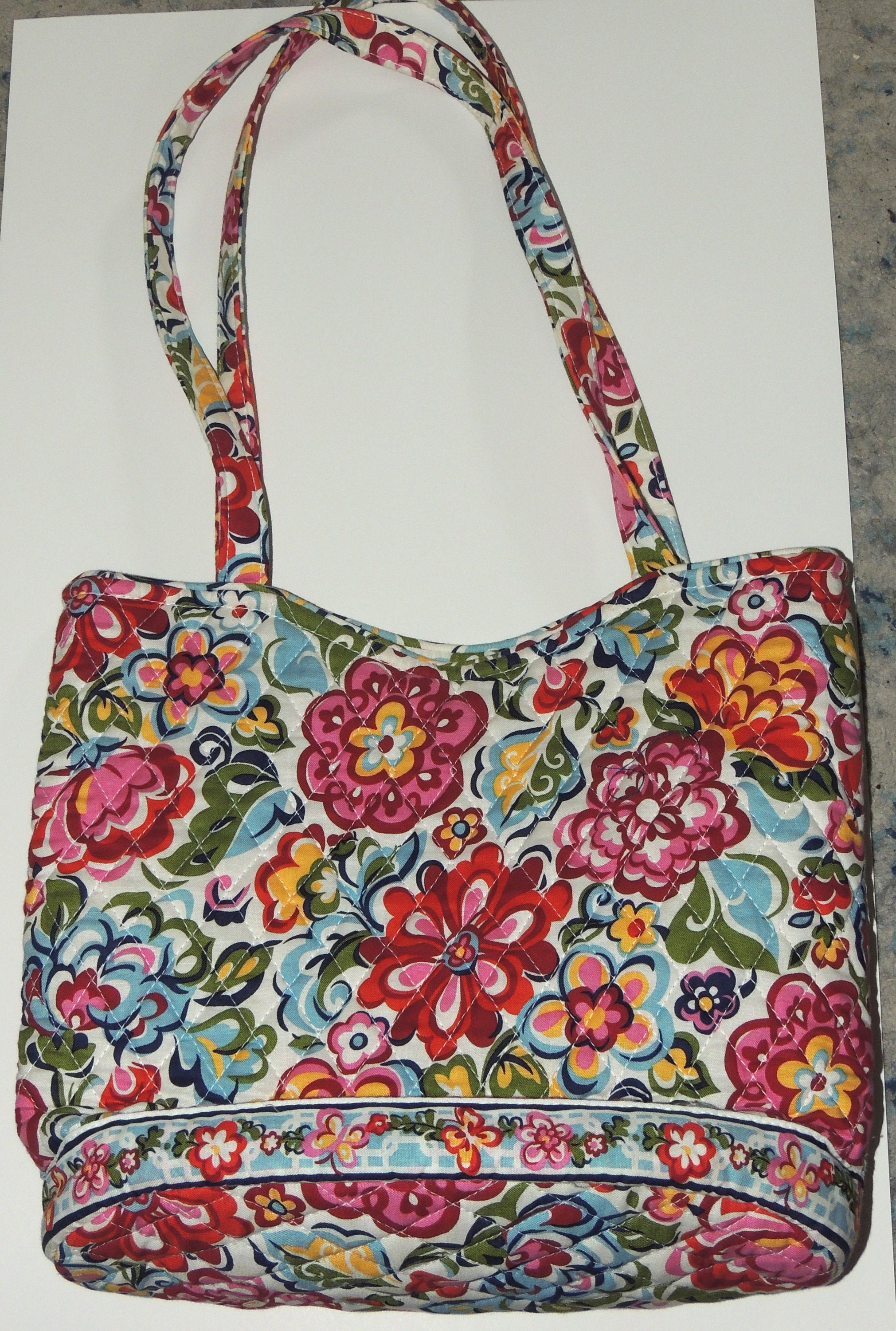 Vera Bradley Java Floral Diaper Bag & Changing Pad Duffel Tote Shoulder Bag  Used 