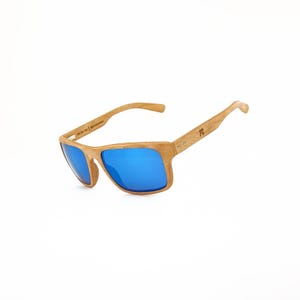 Eco-Friendly Wooden Sunglasses with Blue Mirror Lenses - Stylish Lightweight and Ergonomic Design