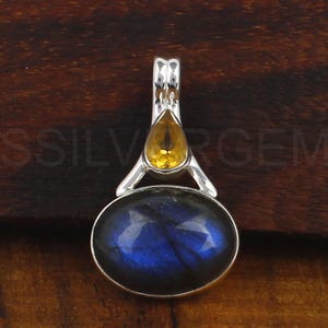 Natural Labradorite Pendant, 925 Sterling Silver Pendant, Blue Labradorite, Gemstone Pendant, Labradorite Jewelry, Handmade Pendant