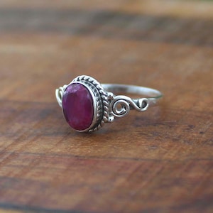 Roter Rubin Ring 925 Sterling Silber Ring Oval Edelstein Frauen Ring Statement Ring Jubiläum Ring Handmade Design Schmuck für Geschenk