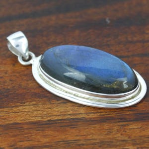 Blue Labradorite Pendant, 925 Sterling Silver Pendant, Natural Labradorite, Gemstone Pendant, Labradorite Jewelry, Handmade Pendant