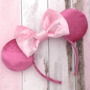 Disney Minnie Mouse Ears Inspired Headband - Luxury Bright Pink Velvet Bow - Princess Barbie Magic Kingdom Christmas Gift