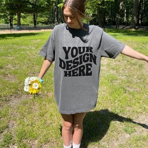 Comfort Colors C1717 Pepper Mockup Oversized Outdoors Tshirt Mockup Model Mockup Trendy Aesthetic Mock Pepper Grey Shirt Mockup Y2K Mock
