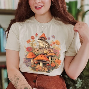 Frog Mushroom shirt Cottagecore tshirt Granola Girl t shirt Green Witch Wildflower t-shirt fairycore clothes Botanical shirt Nature lover