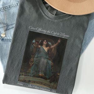 Circe Comfort Colors® Shirt Waterhouse Malerei Tshirt Fantasy Artwork T-shirt Dark Academia T-Shirt Griechische Mythologie Kunstliebhaber Kleidung Merch