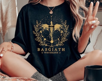 Chemise de lecture livresque dragon de la quatrième aile, basgiath war college fandom vêtements gothiques tshirt cadeau d'anniversaire de Noël pour son tee-shirt bibliophile