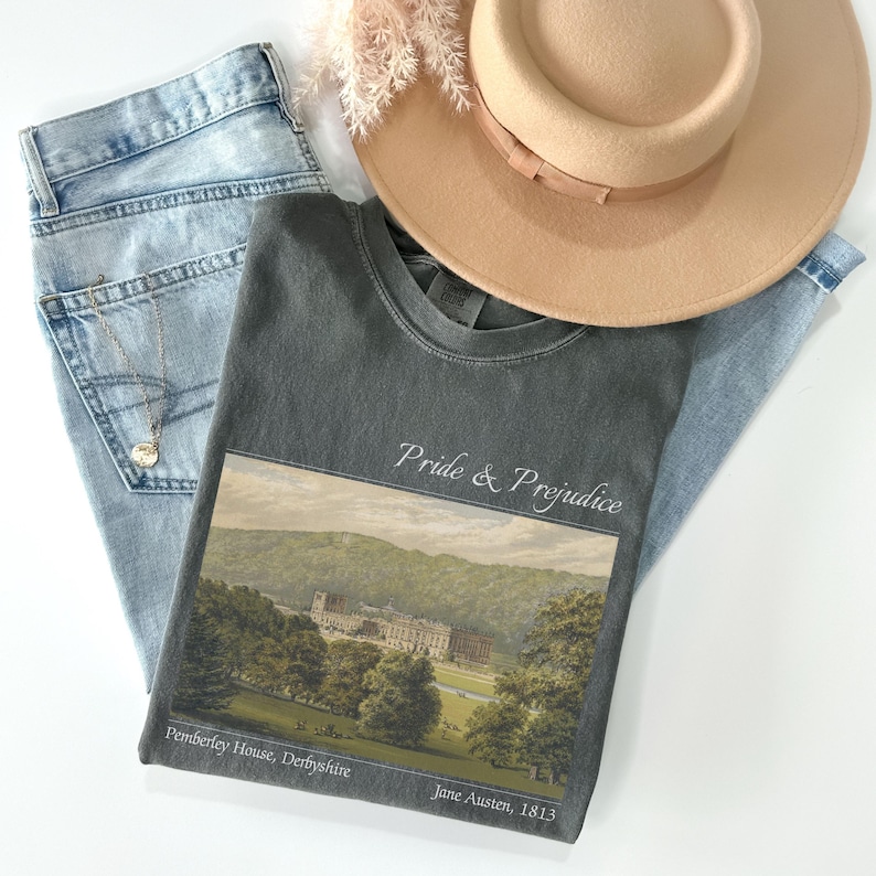 Camiseta Orgullo y prejuicio Comfort Colors®, merchandising de libros de Jane Austen, camiseta Pemberley, camiseta de literatura Light Academia, camiseta de regalo para amantes de los libros Pepper
