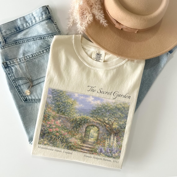 The Secret Garden Comfort Colors® Shirt Booklover Cottagecore Painting Tshirt Light Academia Bookish T-shirt Literary Merch Floral Art Tee