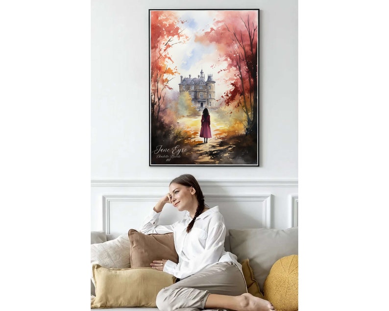 Puede incluir: Una pintura de acuarela de una mujer caminando hacia una gran casa en la distancia. La casa est&aacute; rodeada de &aacute;rboles con hojas rojas y naranjas. La pintura se titula "Jane Eyre" de Charlotte Bront&euml;.