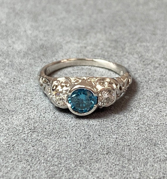 Vintage 14k White Gold Blue Diamond and Diamon Rin