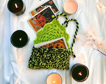 Crochet Tarot Card Pouch | Green and Black  | Tarot Card Holder