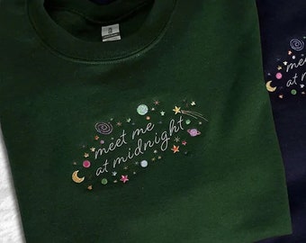 Meet Me at Midnight,Embroidered Sweatshirt with Stars and Planets Design - Comfortable and Modern Clothing,Stars design,Gift for spacelovers