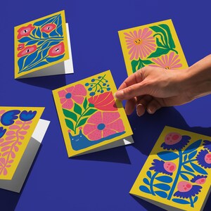 Conjunto de cartões botânicos abstratos, cartão de felicitações floral, pacote com 5 cartões florais em branco para todas as ocasiões, designs coloridos exclusivos, cartão de felicitações botânico