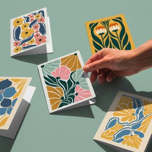 Cartões florais abstratos vibrantes, 5 cartões botânicos modernos, conjunto de cartões digitais com flores ousadas, download instantâneo, pacote de cartões Bloom, cartão de felicitações Boho