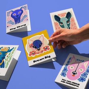 Pacchetto di carte con animali positivi, 5 carte stampabili con animali selvatici astratti, carte con citazioni ispiratrici, download immediato, set di carte con animali selvatici floreali