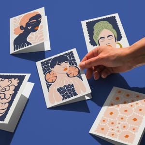 Juego de tarjetas abstractas inspiradas en Matisse, 5 tarjetas de felicitación modernas para mujeres, juego de tarjetas boho estéticas, paquete de tarjetas Girl Power, tarjetas florales para cualquier ocasión.