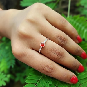 Carnelian Ring, Gemstone Ring, Gift for Women, Tiny Carnelian Ring, Modern, Simple, Everyday, Gift,Gemstone Jewelry, Natural Stone,mini ring