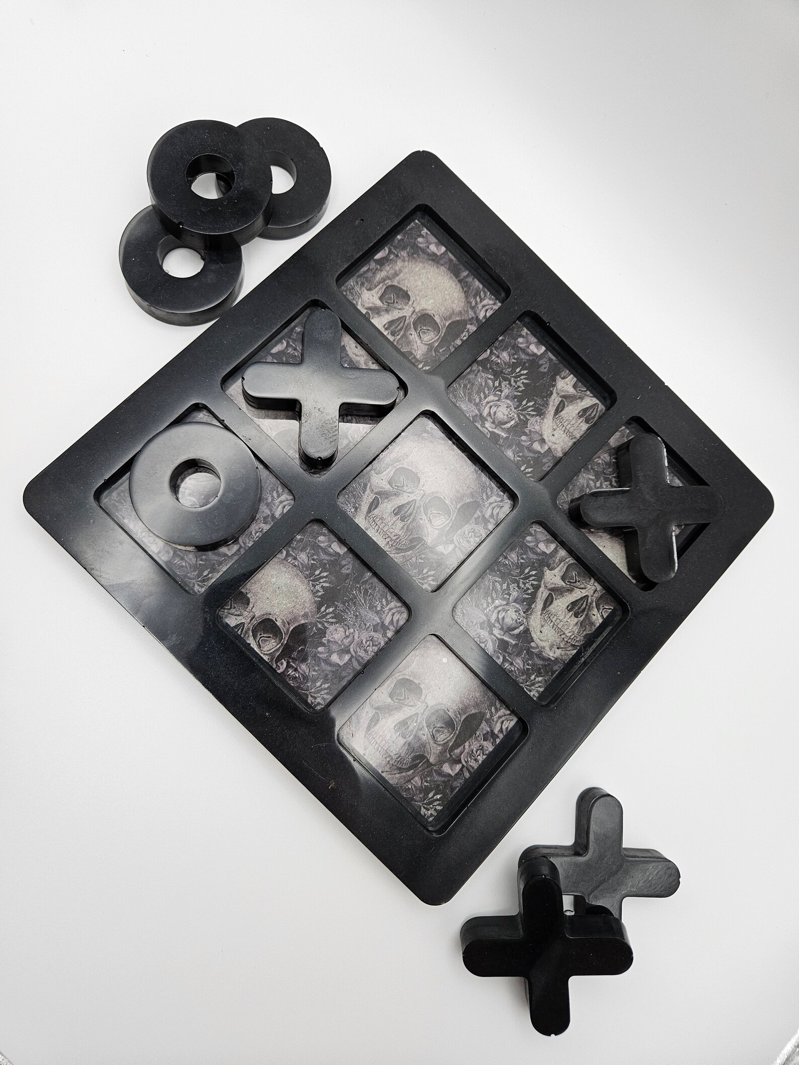Tic Tac Toe Board, Large | Resin Tic Tac Toe Board | Skull Game Board ...