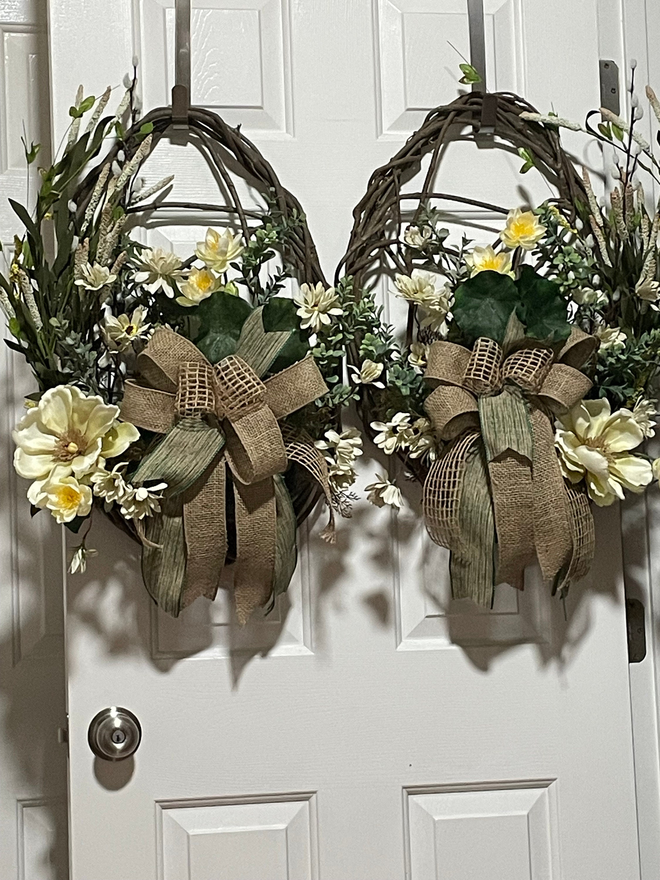 Handmade Grapevine Swag Basket, Large Vines With Day Lillies, Boxwood