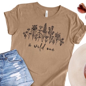 Wild Flowers T-Shirt, Vintage Botanical Tee, Floral Nature T-Shirt, Garden Lover Tee, Flower Lover Tee, Wildflowers Cottagecore Shirt Gifts