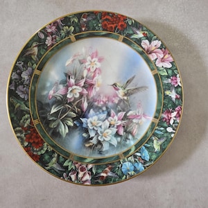 Lena Liu Hummingbird Treasure - Calliope Hummingbird - Seventh Issue in the Series - birds, nature,