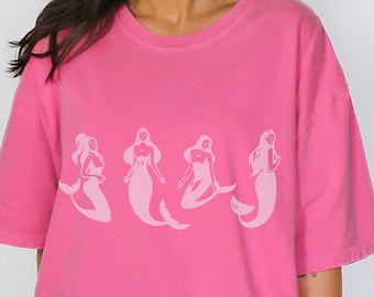 Retro Mermaid Beach Tee, Monochrome Mermaid Tee, Custom Color Comfort Colors Tshirt, Oversized Summer Shirt, 90s Vacation Aesthetic