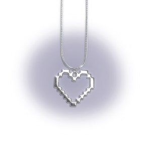 Collar de corazón de píxel