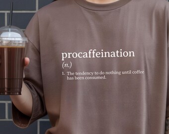 プロカフェイン化定義シャツ：面白いコーヒー愛好家のための快適なカラーTシャツ